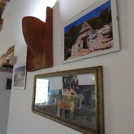 Nyaraló Biriai *
